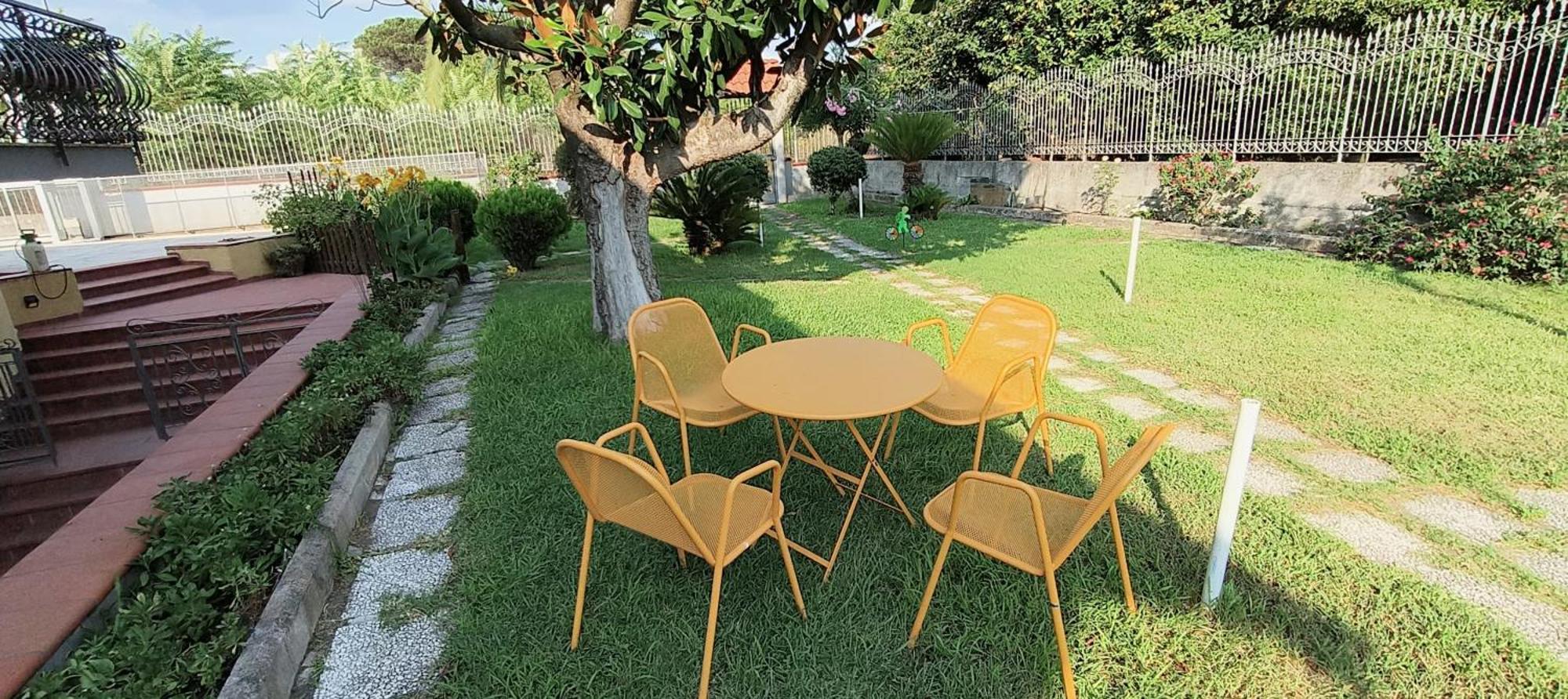 I Giardini Di Plinio - Elegante E Luminoso. Apartment บอสโกเรอาเล ภายนอก รูปภาพ